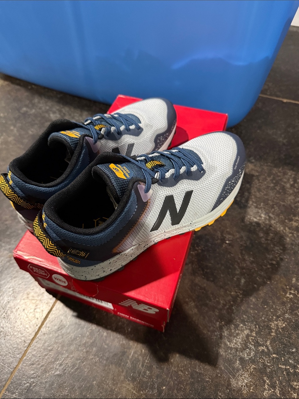 New Balance White, Navy & Yellow Kids Running Shoes - Picture 6 of 6